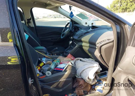 2016 Ford Escape S из США, поврежденный, VIN 1FMCU0F7XGUB06878